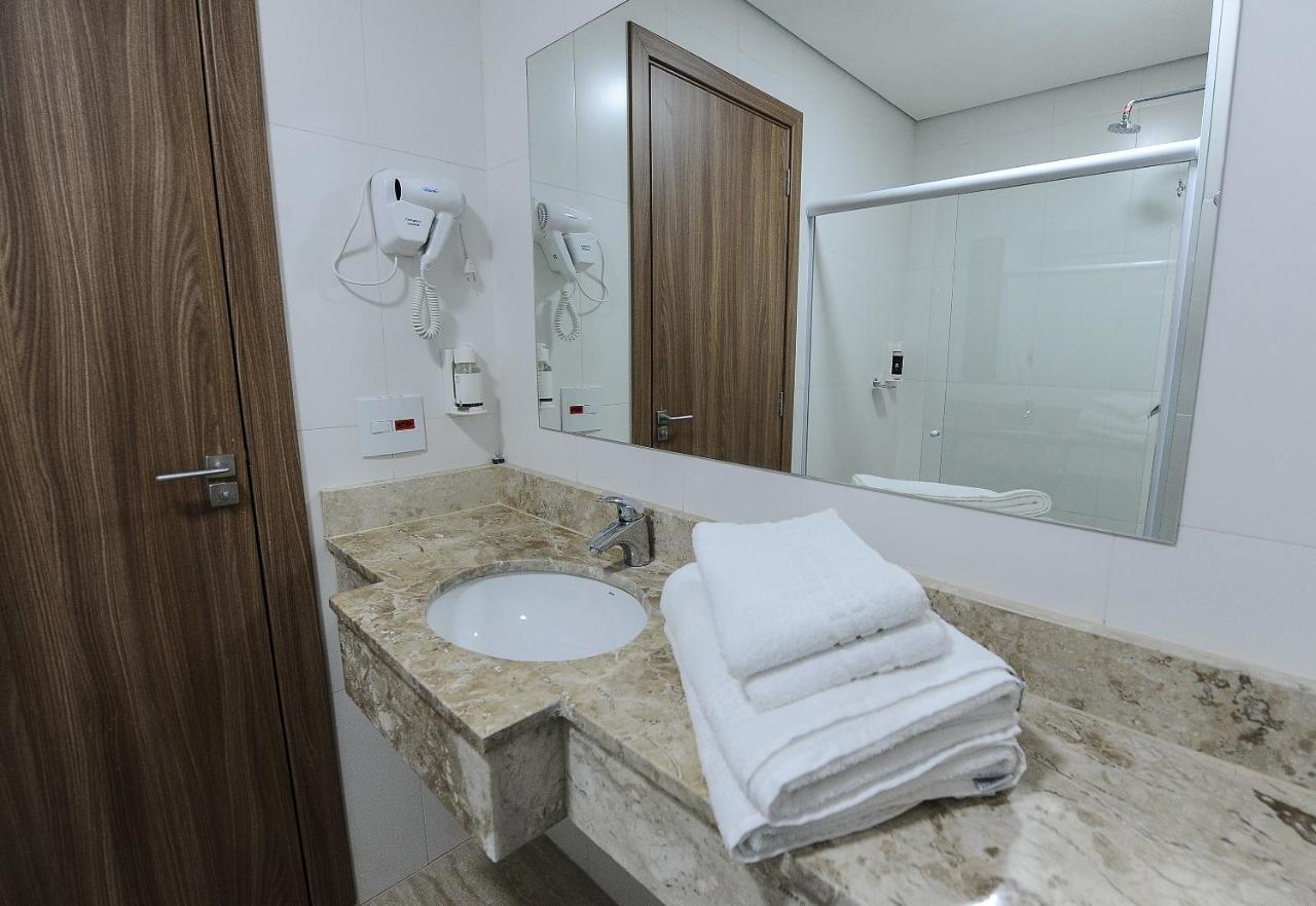 Bristol Infinity Rio Claro Hotel Kültér fotó