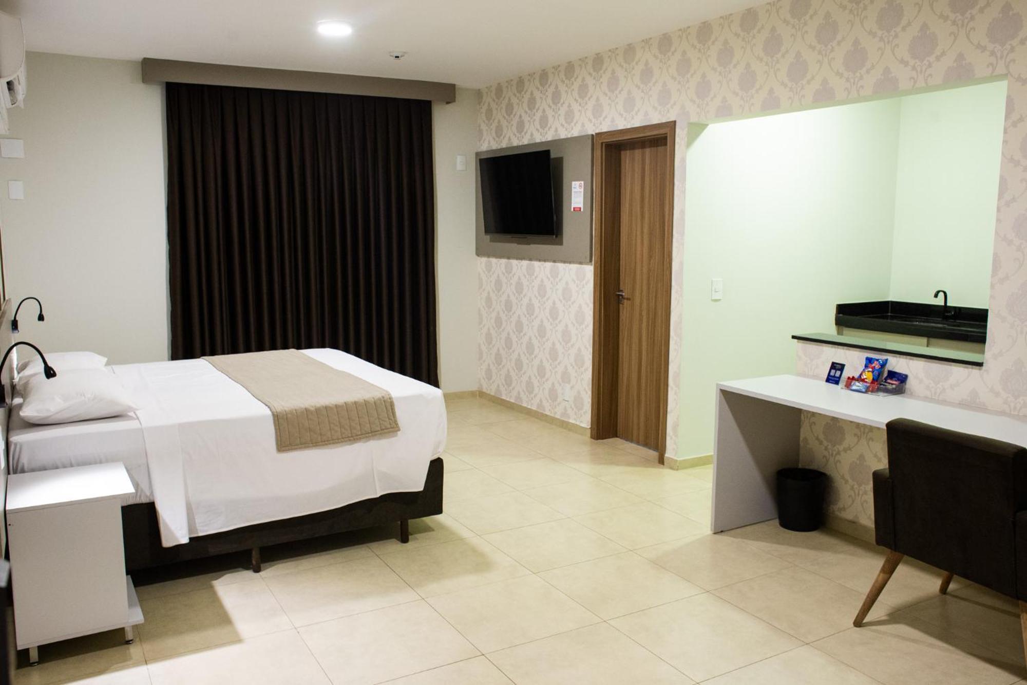 Bristol Infinity Rio Claro Hotel Kültér fotó